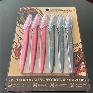 Ed Hardy Black & Red 12 Piece Grooming Touch-Up RAZORS